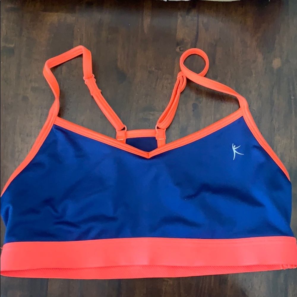 Sports bra